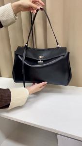 Túi xách nữ bằng da thật 2026 Mẫu Mới rodeo Túi tote đi làm dung tích lớn B Túi xách nữ cùng kiểu dáng.
