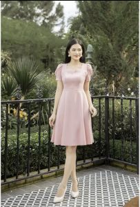 Váy đầm xòe công sở 2 lớp cổ chìa khóa tay phồng có túi thời trang màu hồng chất liệu mango DT1