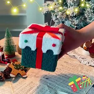 创意礼品圣诞礼盒平安果苹果盒高级加厚圣诞礼物盒圣诞节小礼物Creative Christmas Gift Box Ping An Fruit Apple Box Premium Thickened Christmas Gift Box Christmas Small Gifts