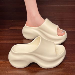Free Shipping Thick-Soled Height-Increasing Flip-Flops For Women Summer Outdoor Wear 2026 New Lightweight Perforated Sandals Beach Sandals For Petite Women