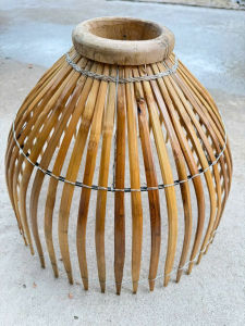 Nôm bắt cá chụp các loại cá tre già đã sơn phủ bóng PU ( 31x14x43cm ) Loại NHỎ.