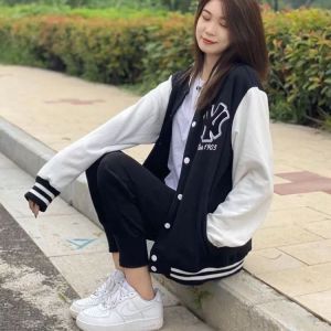 Jaket Trendi Terbaru: Baseball Style Wanita & Bahan Fleece Premium