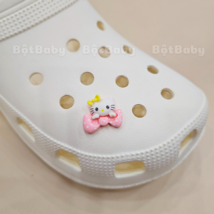 Charm gắn dép cross mẫu A05 hello kitty