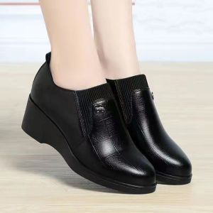 Free Shipping WomenS Single Shoes Low-Heeled Leather Shoes 2026 Autumn New Collection Soft Leather Comfortable Non-Slip Durable And Height-Enhancing Suitable For Mothers