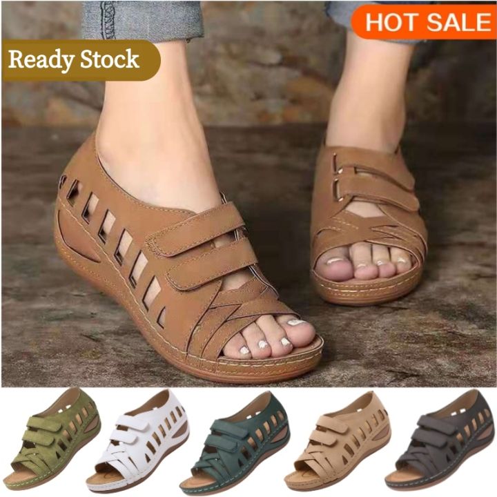 Low heel casual sandals hotsell