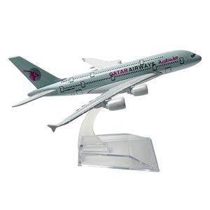 YUDESHUI Tỷ lệ 1/246 Hãng hàng không Brazil Air GOL 16cm Hợp Mô hình máy bay Boeing B737 của hãng hàng không Airways 10 Kiểu Dáng Mô hình máy bay hợp