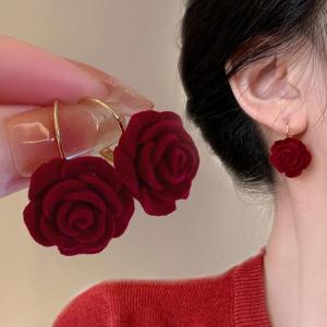 New Year Red Rose Flower Earrings Female Temperament Celebrity RetroChinese New Year Red Pearl Rose Flower Earrings Earrings Valentines Day gifts