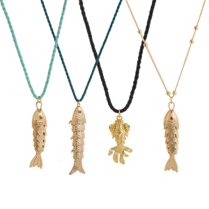 ชุดคอเสื้อผู้หญิงมีจี้ดีไซน์รูปปลามีสไตล์สร้อยคอปรับได้อุปกรณ์ทันสมัยแบบฝัง