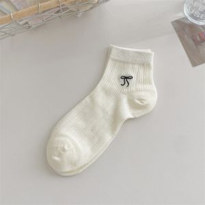 🌈จัดส่งจากกรุงเทพ!📣ถูกที่สุด！📣คุณภาพดีที่สุดถุงเท้าตาข่ายระบายอากาศสไตล์บัลเล่ต์ของผู้หญิง สีขาวบริสุทธิ์ สไตล์บาง ดูดซับเหงื่อและไม่ทำให้หายใจไม่ออกเท้า ถุงเท้าลูกไม้ใหม่ ถุงเท้า JK ญี่ปุ่น บริสุทธิ์และน่ารัก