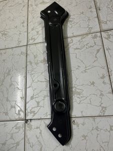 Giá bắt đèn pha (Sắt) MG 5 2020-