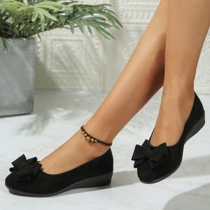 Free Shipping Plus-Size Lightweight Soft-Soled WomenS Shoes 2026 Spring/Autumn New Collection Comfortable And Non-Slip With A Bow Design