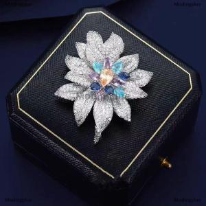 [COD] Modingdue Fashion Exquisite Luxury Rhinestone Flower Brooches For Women Clothing Coat Party Accessries Gifts