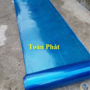 ( Khổ rộng 1m x dài 10m x dày 8zem) Cuộn tôn nhựa màu Xanh lấy ánh sáng che nắng che mưa chất lượng