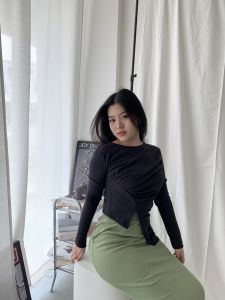 KAMILA Top l Crop top l Rib Knit Premium l Kamisol Wanita l Long Sleeve Top l Hijab Friendly