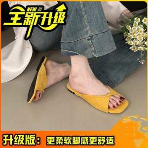 [FreeShipping] Small sandals for outdoor wear 2026 summer flat gentle sandals to match skirts beach shoes yellow sandals