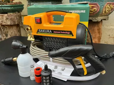 BẢN MỚI 2025 - Máy rửa xe Mini Máy rửa xe Áp Lực SK9070 - 3500W đầy đủ phụ kiện - Bảo Hành 24 tháng