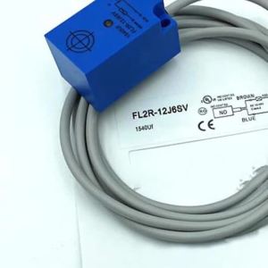 Công tắc tiệm cận vuông FL2R-12J6SV DC hai dây 24V thường mở cảm biến giới hạn chống nước cảm biến cảm ứng từ
