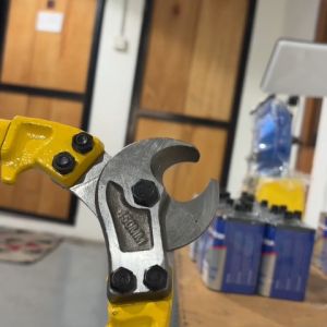 AWE ARK2016 Cable Cutter 350MM 450MM 600MM Heavy Duty Wire Cable Cutting Tool Industrial Cutter