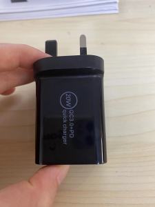 Good Quality Fast Charger 20W Multi plug Usb Adapter Plug And Type C USB C Charger Power Adapter Wall