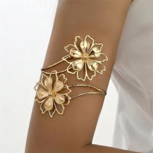 SPARAK Flower Upper Arm Bracelet Bohemian Punk Jewelry Hollow Metal Bracelet Fashion Geometric Bangle