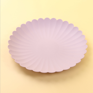 HOME BEST 1pc Wavy Edge Dessert Plate Plastic Fruit Cake Snack Serving Colorful Party Tableware Ins Nordic Home Living Kitchen Kue Buah Plastik menghidangkan Pinggan mangkuk Pesta Berwarna-warni 花边点心碟 FZ1-0126 FZ1-0127 FZ1-0128 FZ1-0129