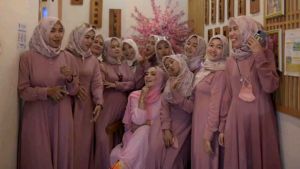 Gamis Original Branded Terbaru by Hermosa Bahan Wollycrepe umbrella lebar bawah 4m Tersedia ukuran jumbo cocok untuk remaja dan ibu ready stok menerima pesanan seragam gamis cantik Terkini nyaman dan manis