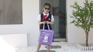 Cute Cartoon Student Tuition Bag Large Capacity Hand Carry Shoulder Bag For School Books Files And Art Supplies Beg Tuisyen Pelajar Kartun Comel Kapasiti Besar Beg Tangan Dan Sandang Buku Fail Sekolah Dan Alat Seni 儿童卡通大容量补习袋小学生手提斜挎书包多口袋文件书本美术用品收纳袋 H278