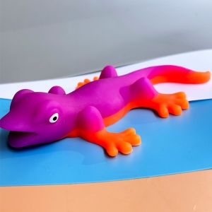 LUMINOU TPR Stretchy Lizard Toy Stress Relief Simulation Lizard Squeeze Fidget Toy Funny Colorful Pinch Toy Children