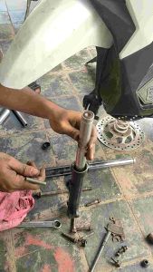 TREKER Shockbreaker depan UNIVERSAL Alat buka pasang per Shockbreaker depan matic bebek sport