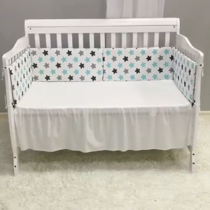 Essential ขอบผ้าระบายอากาศเปลป้องกันลายพิมพ์รั้วป้องกันสองด้านช่วยให้เด็กปลอดภัยแผ่นกันชน