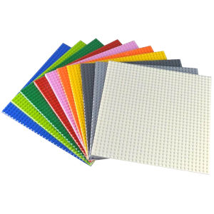 32*32 Dots Plastic Base Plates Bricks Baseplates single-sided Compatible mini blocks city soldier Figures army weapon Building Blocks children Toy christmas gift Brain Training Toys