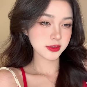 Son bóng dạng lỏng Focallure dưỡng ẩm không dính cốc 2g