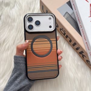 Magnetic Retro Woven Plaid Phone Case For iPhone 15 16 17 18 Pro Max iPhone 11 12 13 14 Pro Max Carbon Fabric Hard Cover Support Wireless Charging Shockproof Protective Casing