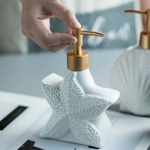 Bình đựng xà phòng nước rửa tay bằng gốm sứ hình vỏ sò và sao biển