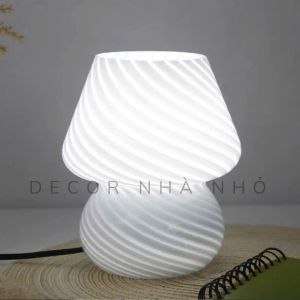 D133 đèn bàn thủy tinh sáng tạo đèn ngủ cổ điển phòng ngủ đèn bàn đầu giường trang trí đơn giản