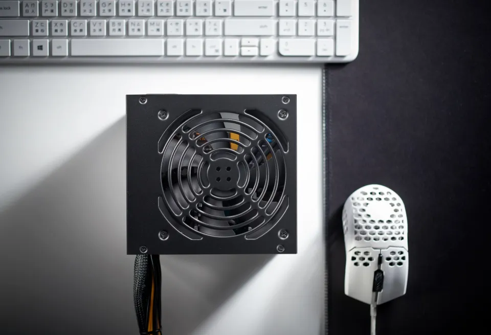 Cooler Master Elite NEX PN600 PSU (Non Modular, 75% Efficiency, Dual  Forward Topology, Active PFC, 40°C Temperature Resistance, 3-year Warranty)  | Lazada