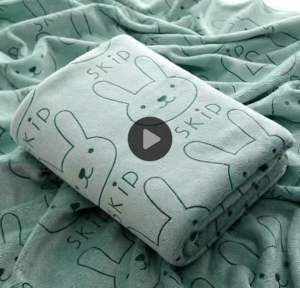超强吸水浴巾可爱卡通大毛巾儿洗澡巾套装比纯棉柔软Super absorbent bath towel  cute cartoon large towel bath towel set is softer than pure cotton
