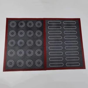 30x40cm Macaron Pastry Pad Perforated Silicone Heat Resistant Non-stick Oven Mat