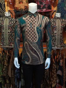 Kemeja Batik Slimfit terlaris Kemeja Batik pria Kemeja Batik lengan panjang Kemeja kantor Kemeja formal Kemeja Batik Kemeja Premium Atasan Batik murah Batik Motif baru Batik modern Batik Pekalongan Batik Size M L XL
