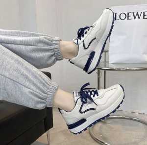 FREE BOX Sepatu Kasual Sepatu Wanita Sepatu Olahraga Alas Karet  Casual Shoes Sneakers Import