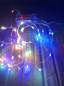 Đèn led đom đóm dài 5 mét sáng đa sắc dùng pin AA trang trí phòng ngủ cắm trại dã ngoại.