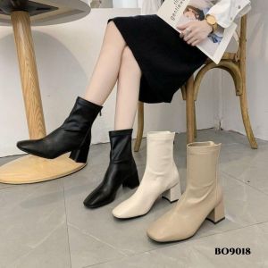 SS / Sepatu Boots Wanita flat Fashion korea style Modern 241