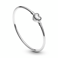 Pandora Moments Heart Clasp Bangle. 