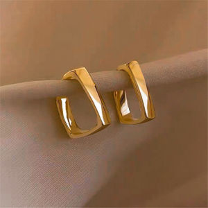 Fashion Minimalist Round Stud Earring Accessories Gold Stud Earrings Golden Fashion Stud Earrings