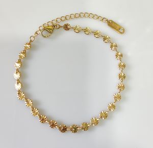 Lắc tay titan nữ dây mặt tròn hoạ tiết cánh quạt lấp lánh nổi bật không đen gỉ hjhjshoptrangsuc