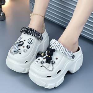[COD] Mainland Sandal Wanita  Sandal Fuji Bahan Pengaman EVA Sol Super Lembut Dekorasi 3D Sandal Anti Selip HSN199