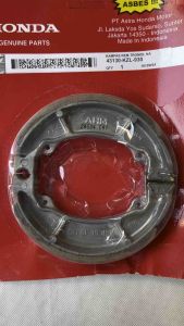 43130-KZL-930 Kampas Rem Tromol Belakang BeAT Scoopy Spacy Vario