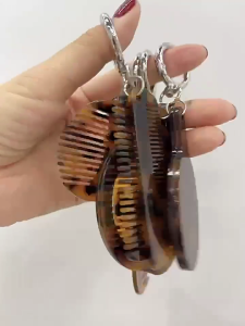 Acetate Comb Keychain with Makeup Mirror Handbag Pendant Handmade Keyring Fashionable Key Ring Backpack Decoration