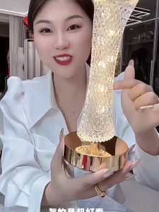 Dream Crystal Desk Lamp - 3-Color Adjustable USB Charging