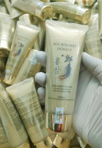 Sỉ TUÝP 100GR SỮA RỬA MẶT MẬT NHÂN SÂM 36 VỊ SIÊU SẠCH NHỜN NGỪA MỤN